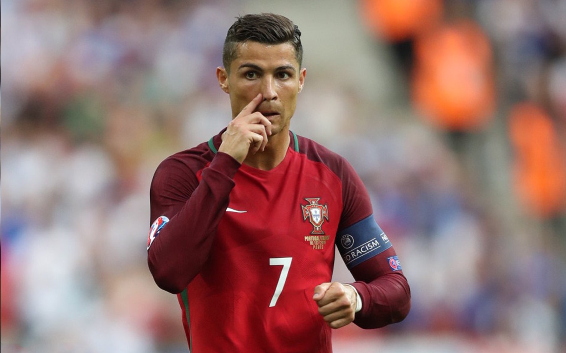 开云世界杯2026-历史重演!2026世界杯唯一性关键战,捷克7-0横扫乌兹别克斯坦,萨内导演进攻狂潮